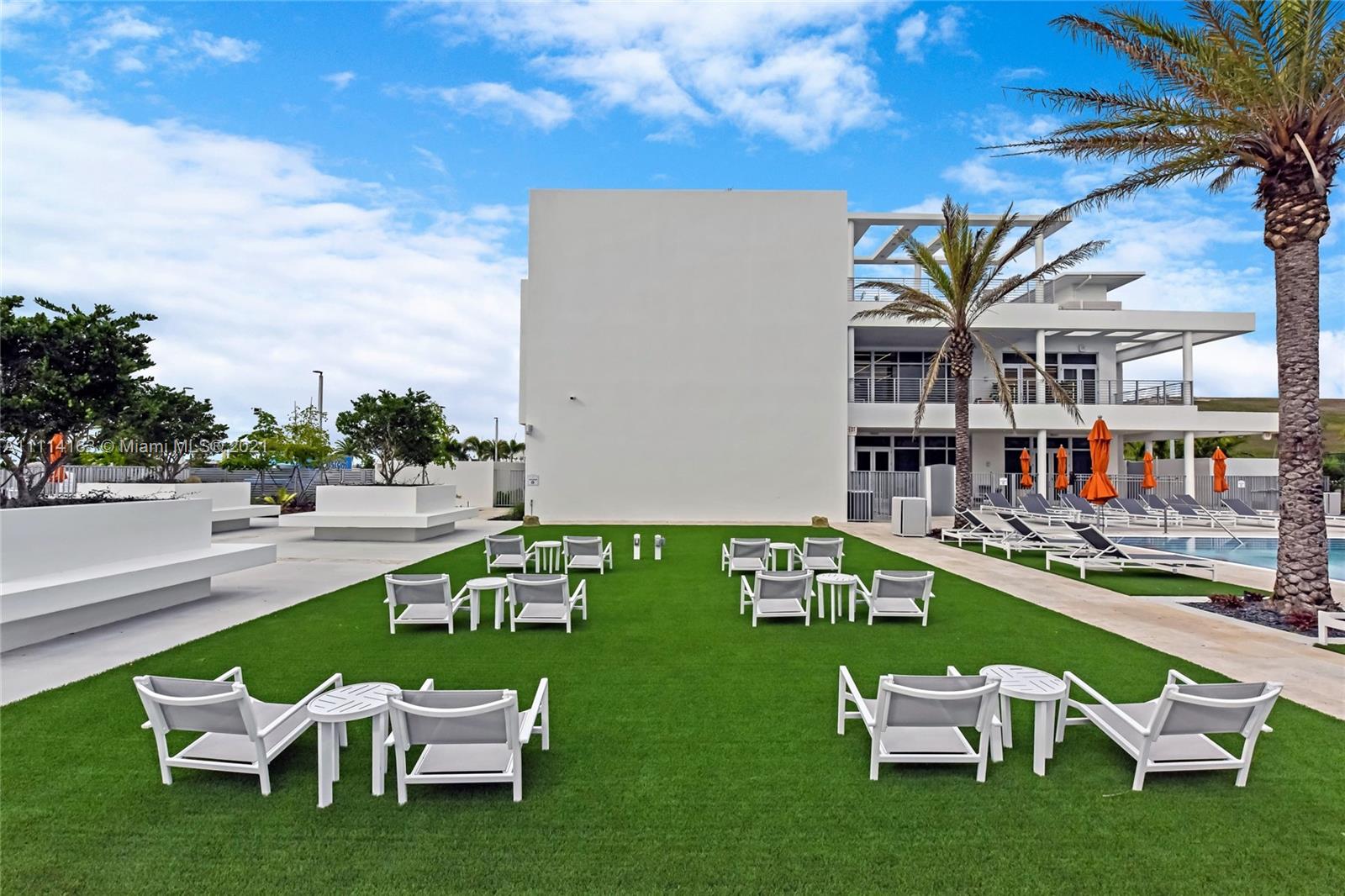 LANDMARK AT DORAL CONDO N - Residential