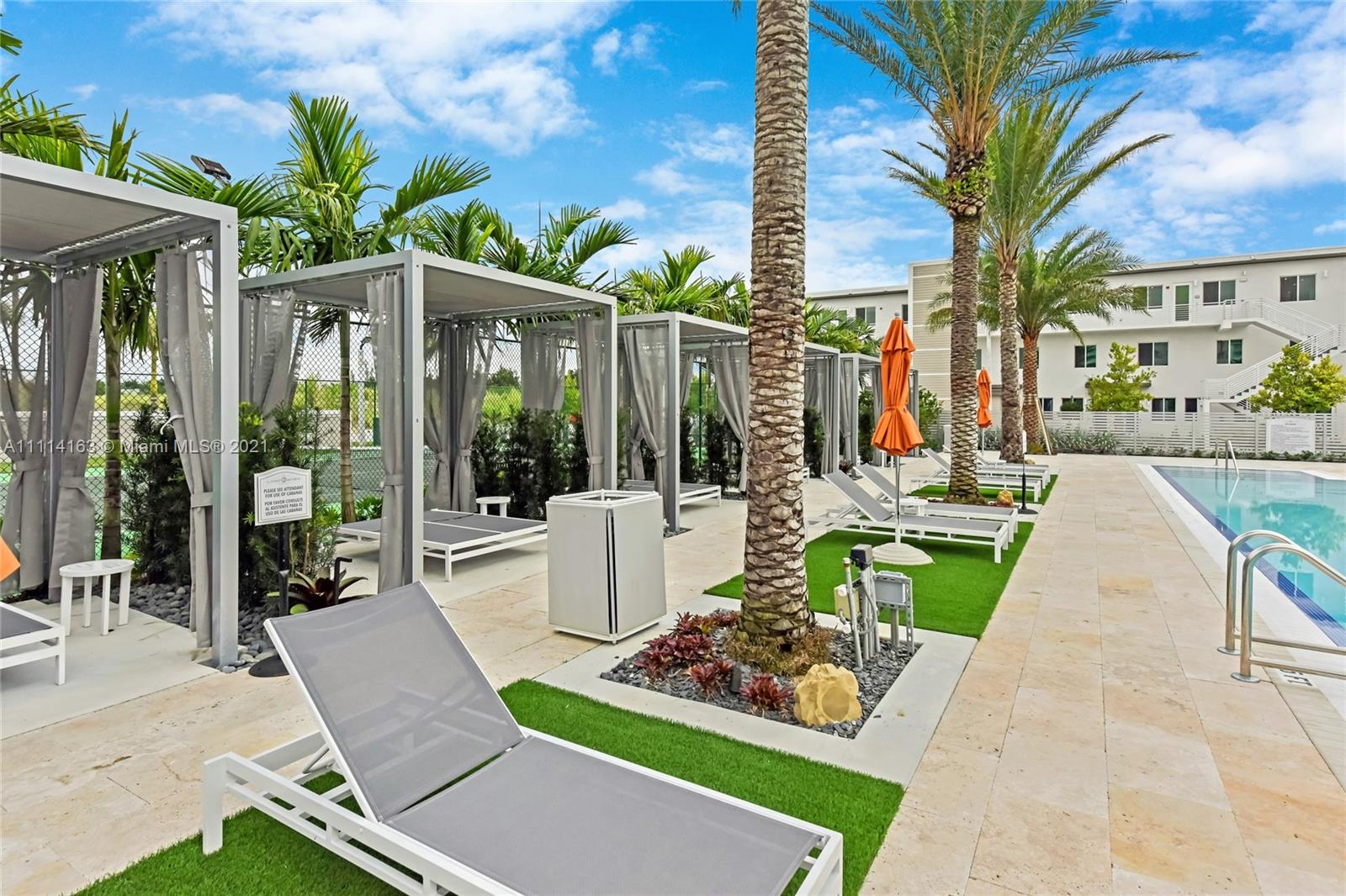 LANDMARK AT DORAL CONDO N - Residential