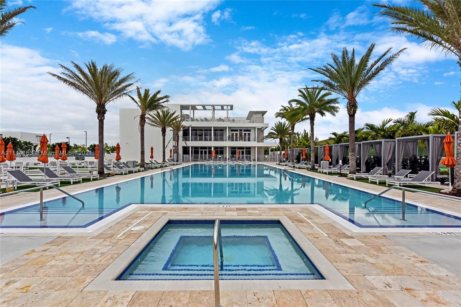 LANDMARK AT DORAL CONDO N - Residential