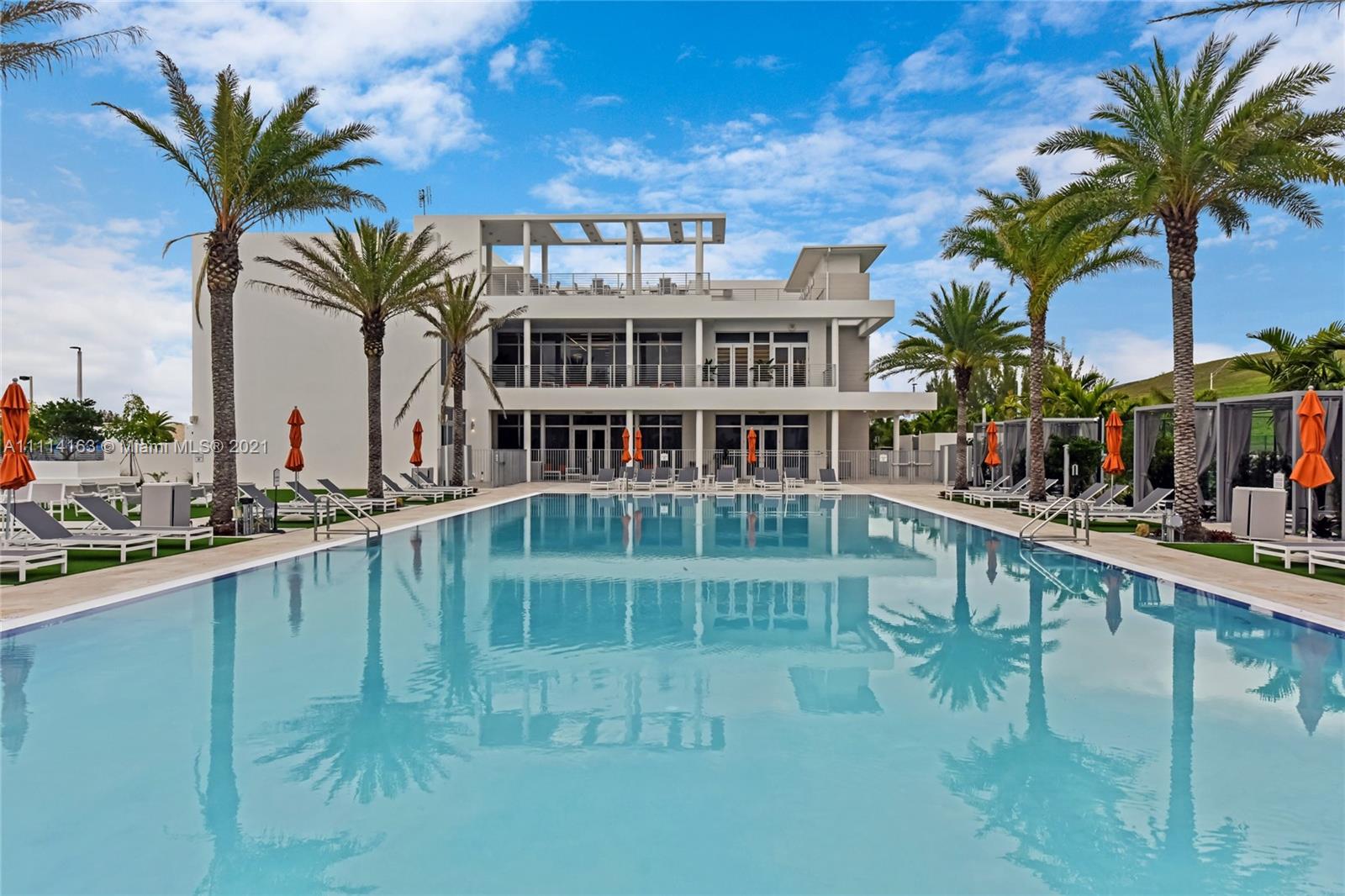 LANDMARK AT DORAL CONDO N - Residential