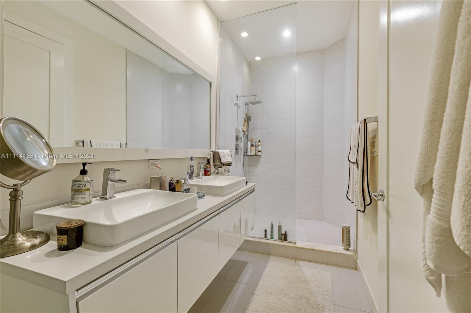 LANDMARK AT DORAL CONDO N - Residential