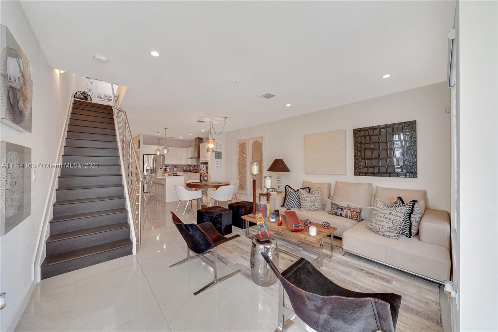 LANDMARK AT DORAL CONDO N - Residential