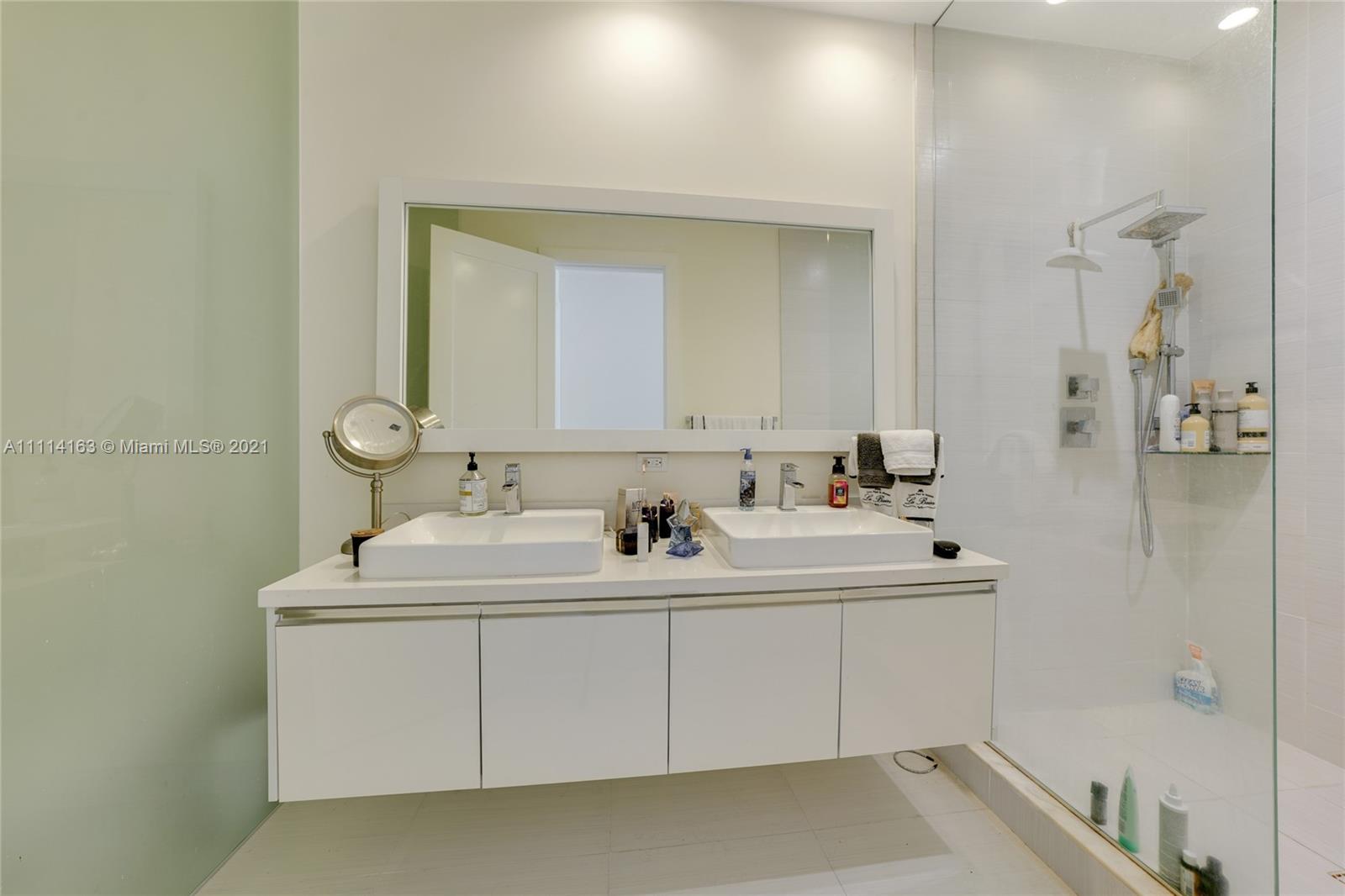 LANDMARK AT DORAL CONDO N - Residential