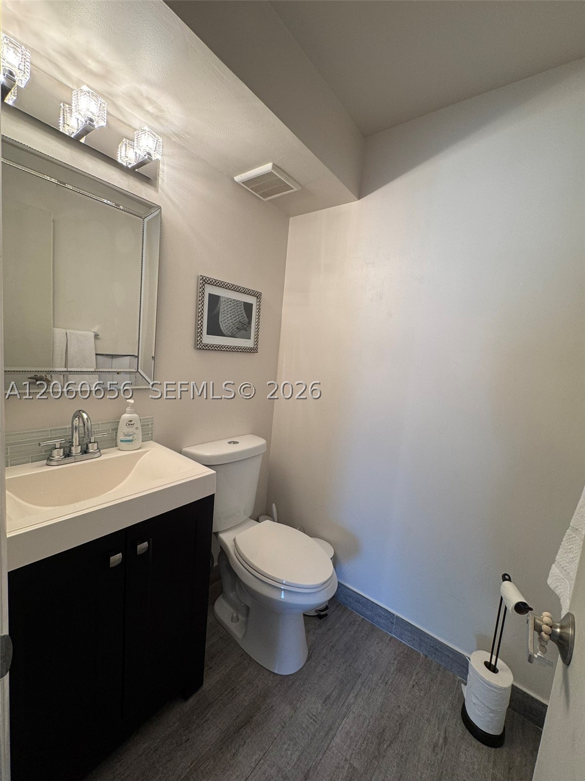 GABLES POINT III CONDO - Residential
