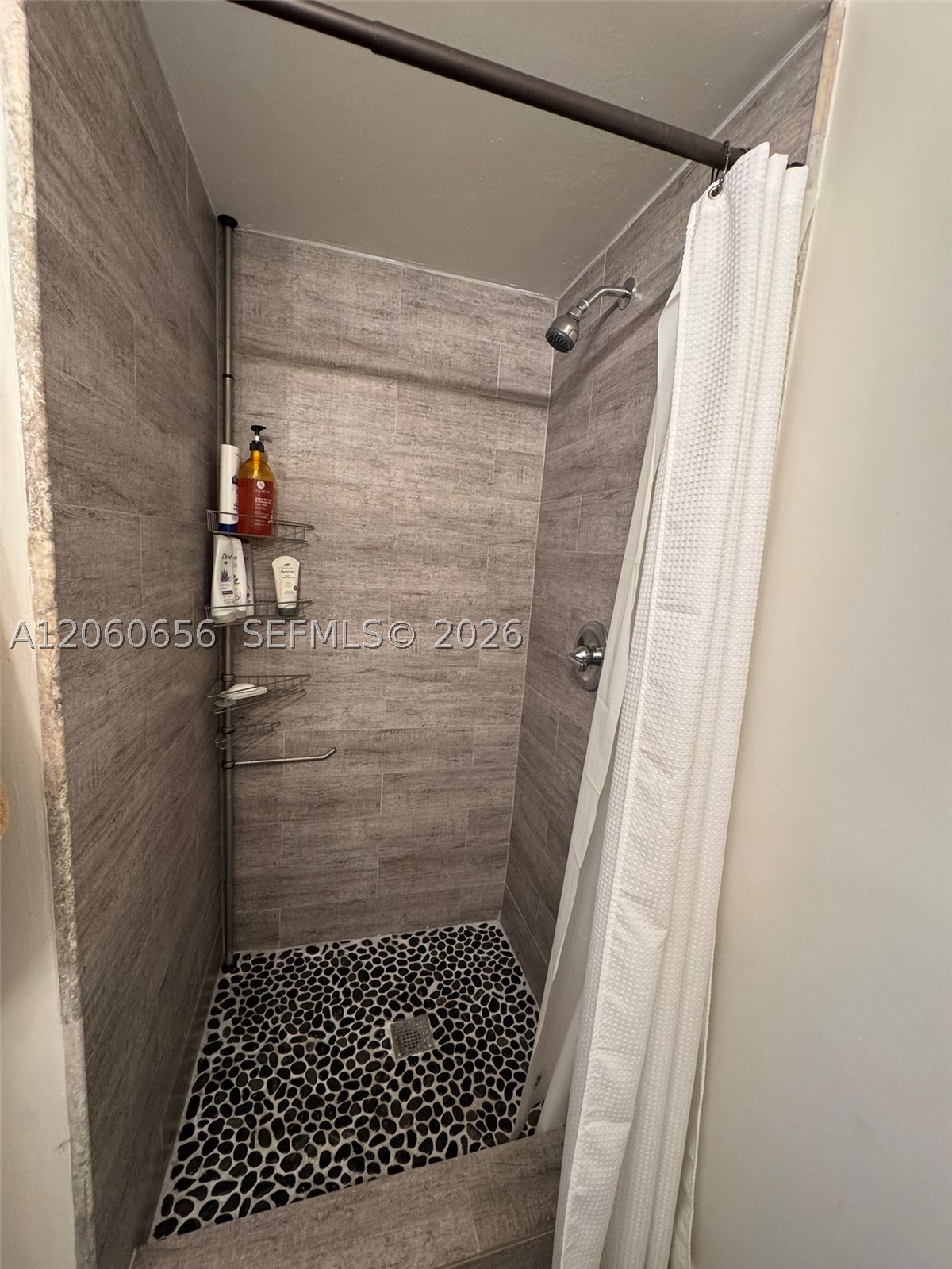GABLES POINT III CONDO - Residential