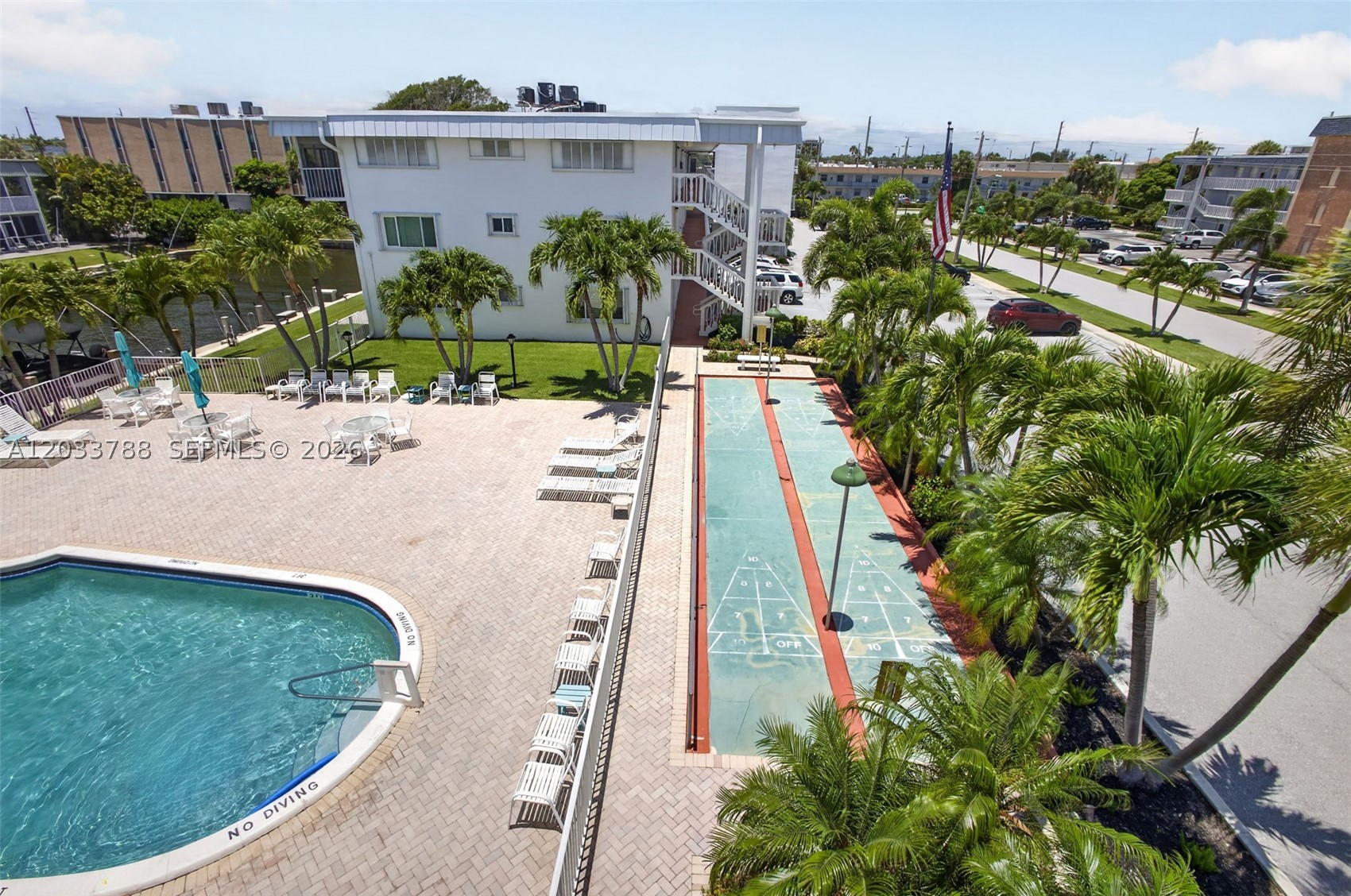LAKE COLONY APTS TWO INC - Residential