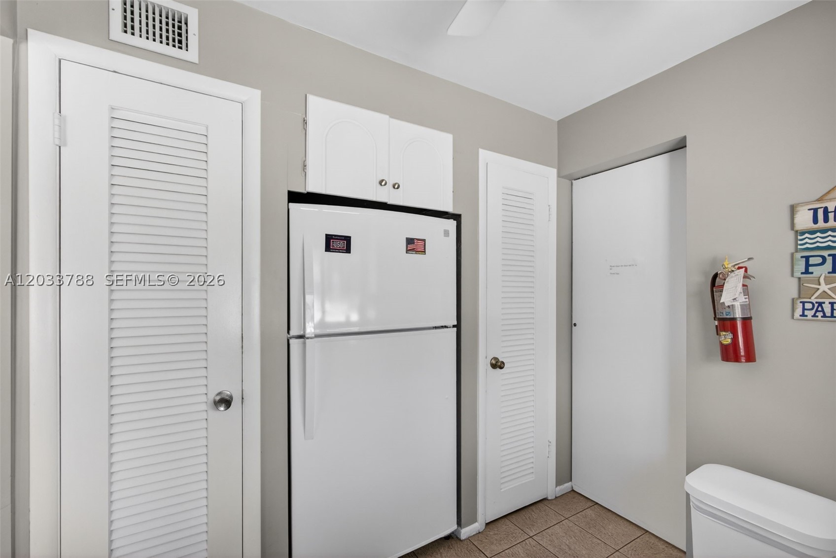 LAKE COLONY APTS TWO INC - Residential