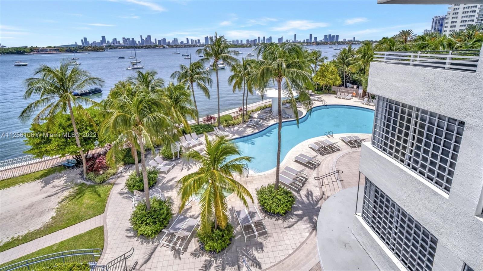 An opportunity to own a one bedroom in the heart of South Beach!
Unit overlooks Miami Beach’s cityscape, the bay & the Venetian Islands. Washer & dryer inside the unit. Enjoy living in The Waverly at South Beach which is steps from Whole Foods, Lincoln Road, coffee shops, fine dinning and much more. Featuring numerous amenities like a 24 hour fitness center, valet parking, pool, jacuzzi, barbecue, volleyball court, tennis courts, concierge, business center, community room with TV, kitchen, wet bar, on-site management and convenience store.
