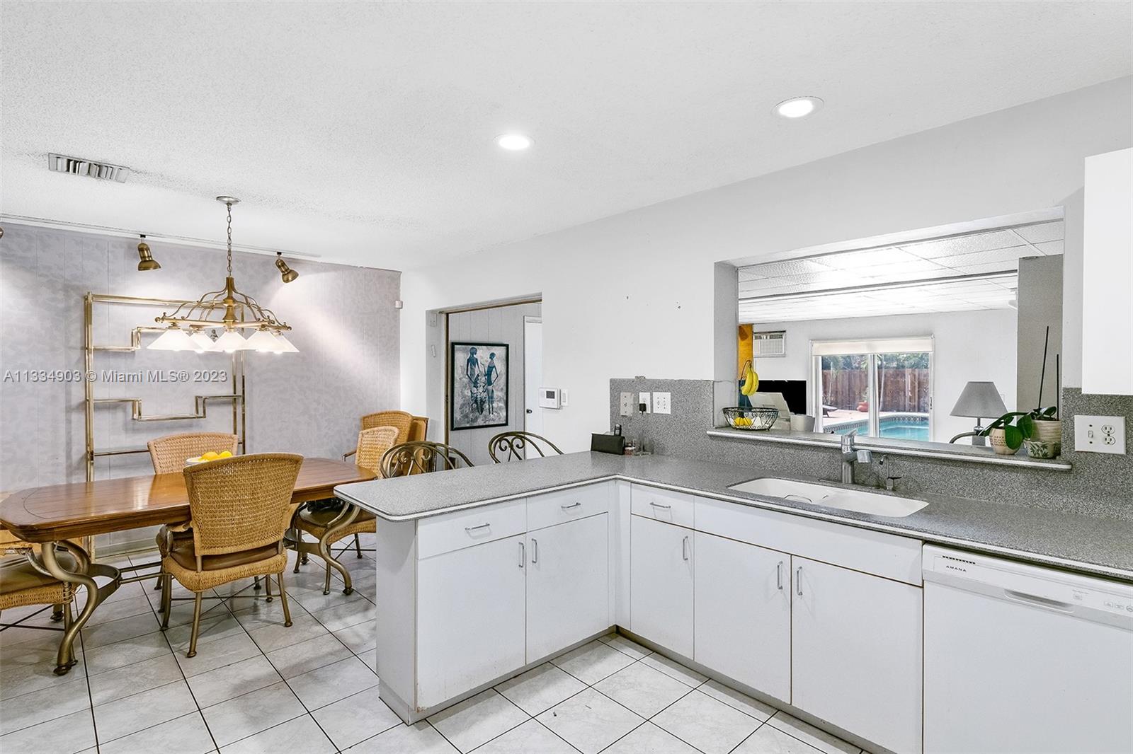 HOLLYWOOD HILLS AMEN PLAT - Residential