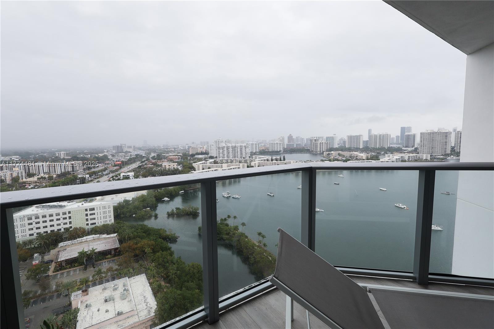 MARINA PALMS RESIDENCES N - Residential Lease