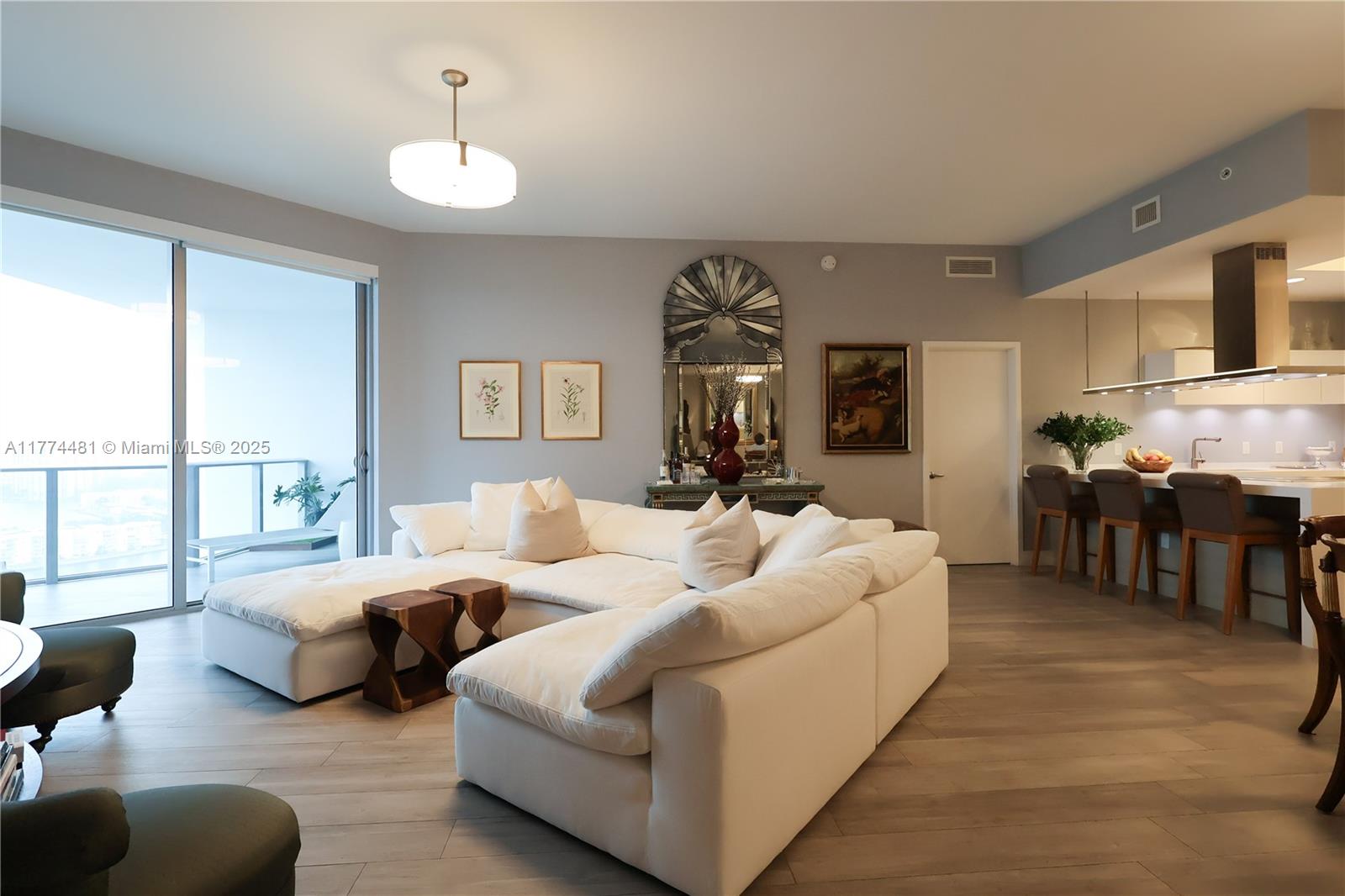 MARINA PALMS RESIDENCES N - Residential Lease