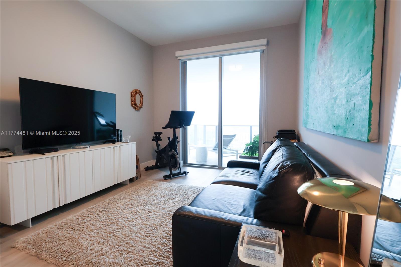 MARINA PALMS RESIDENCES N - Residential Lease