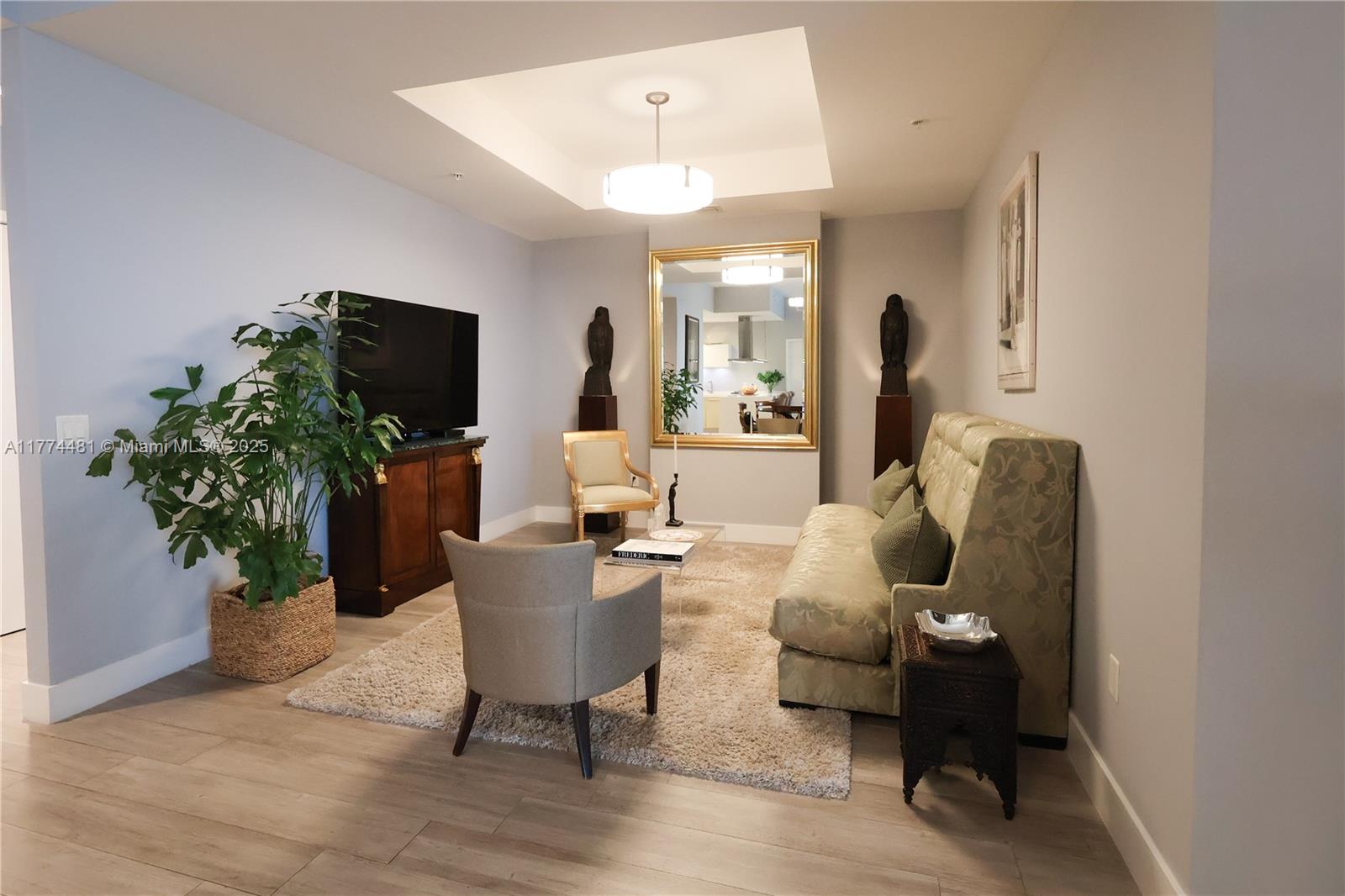 MARINA PALMS RESIDENCES N - Residential Lease