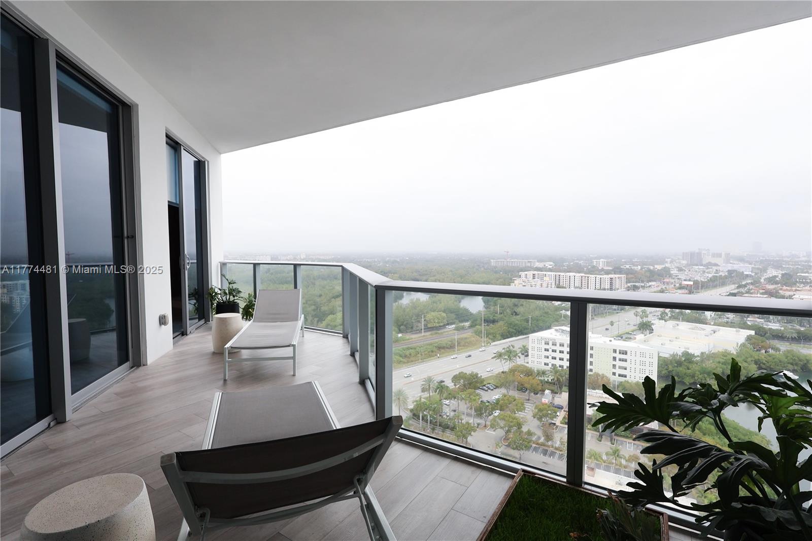 MARINA PALMS RESIDENCES N - Residential Lease