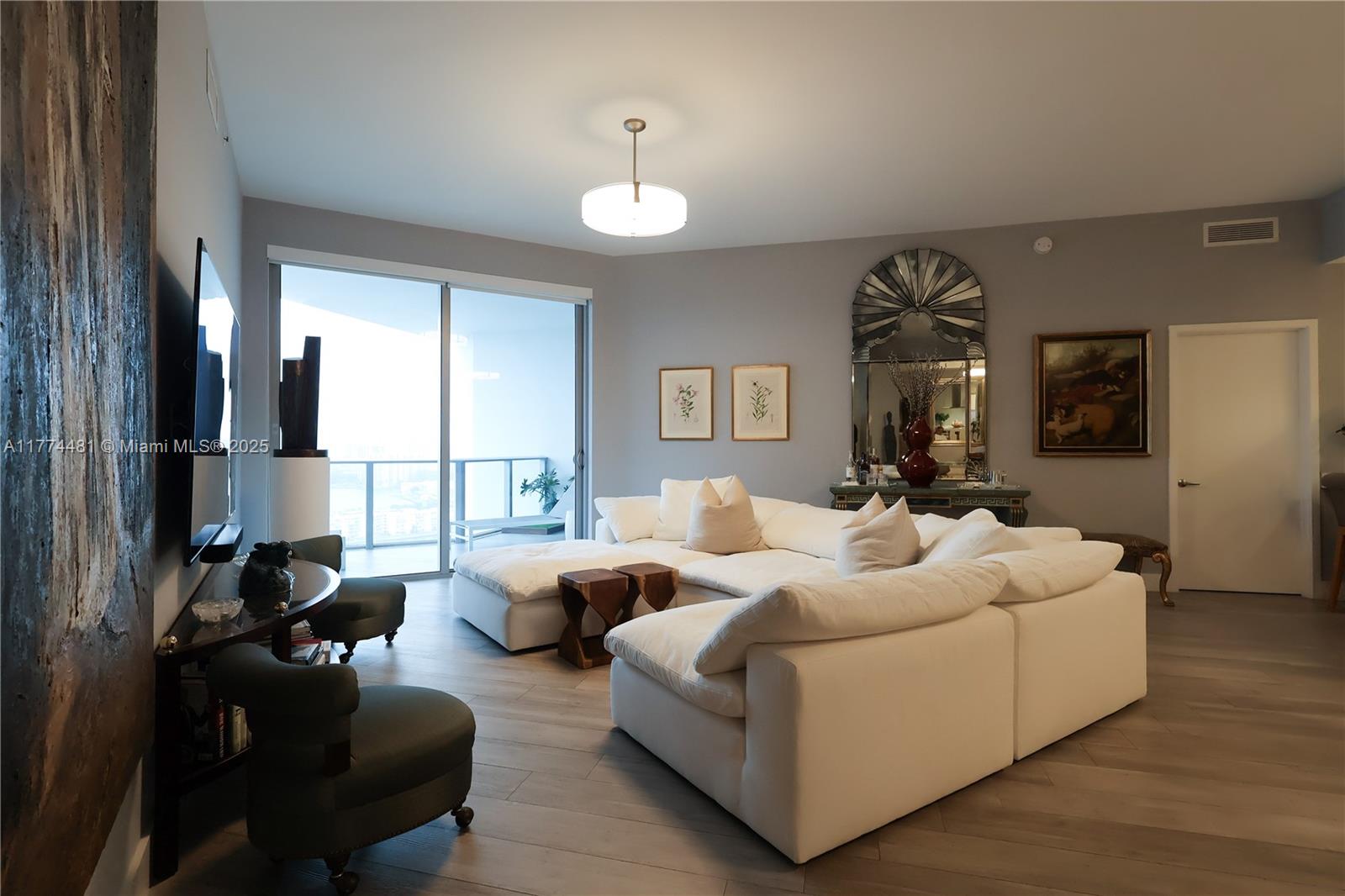 MARINA PALMS RESIDENCES N - Residential Lease