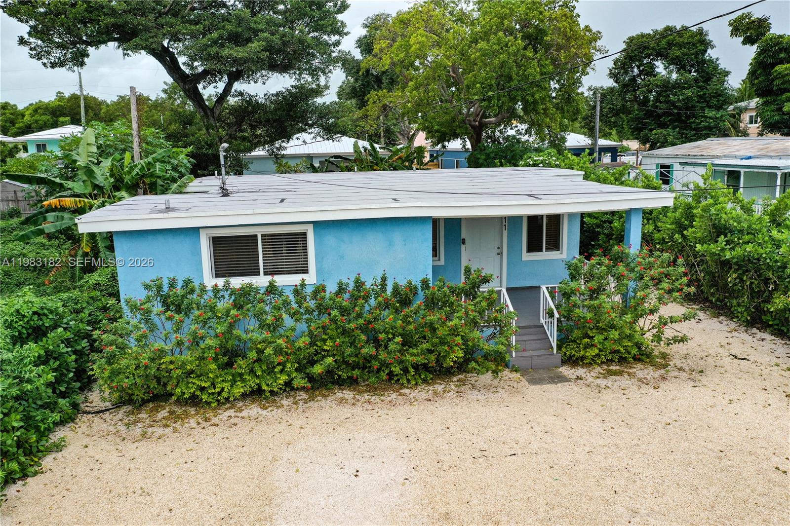 LARGO GARDENS - Residential