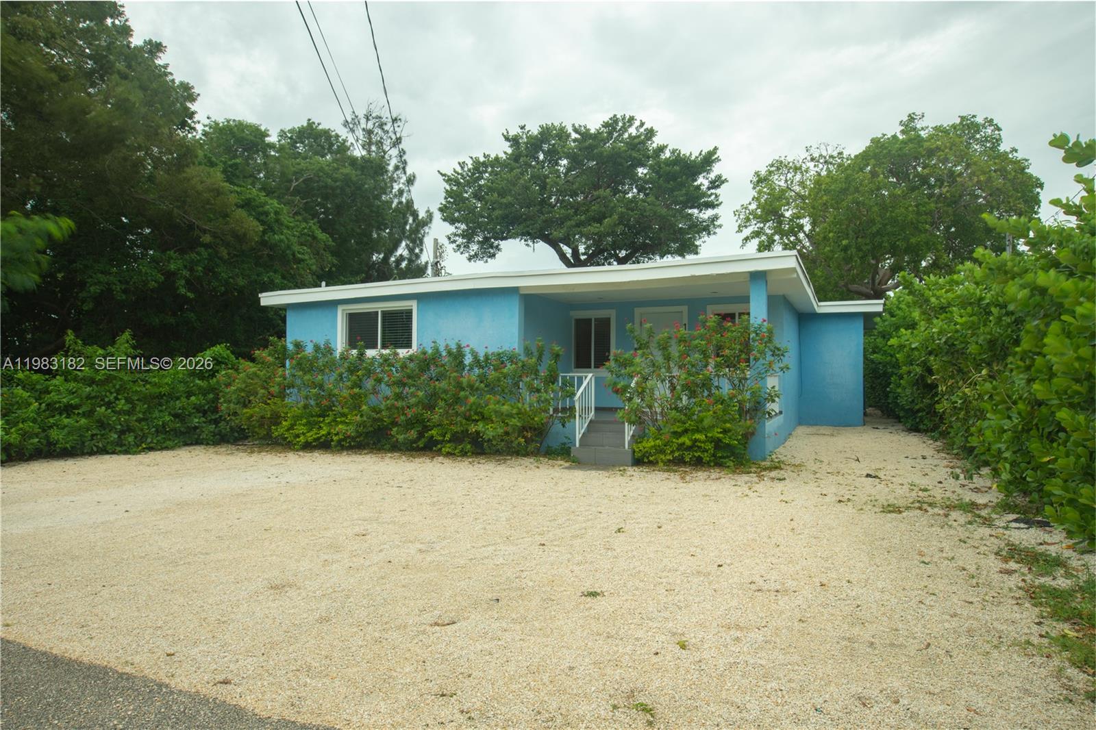 LARGO GARDENS - Residential