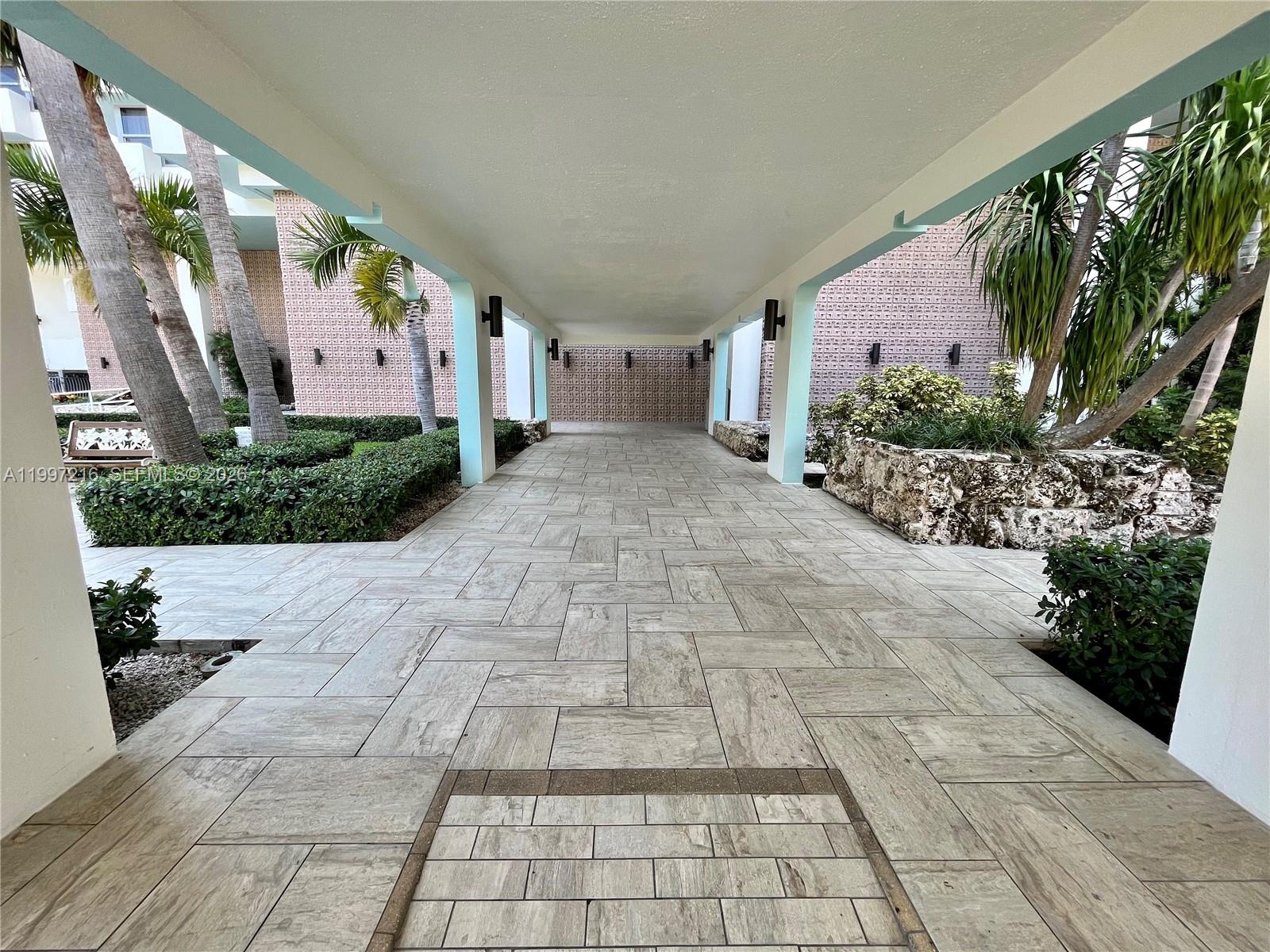 TRITON TOWER CONDO - Residential