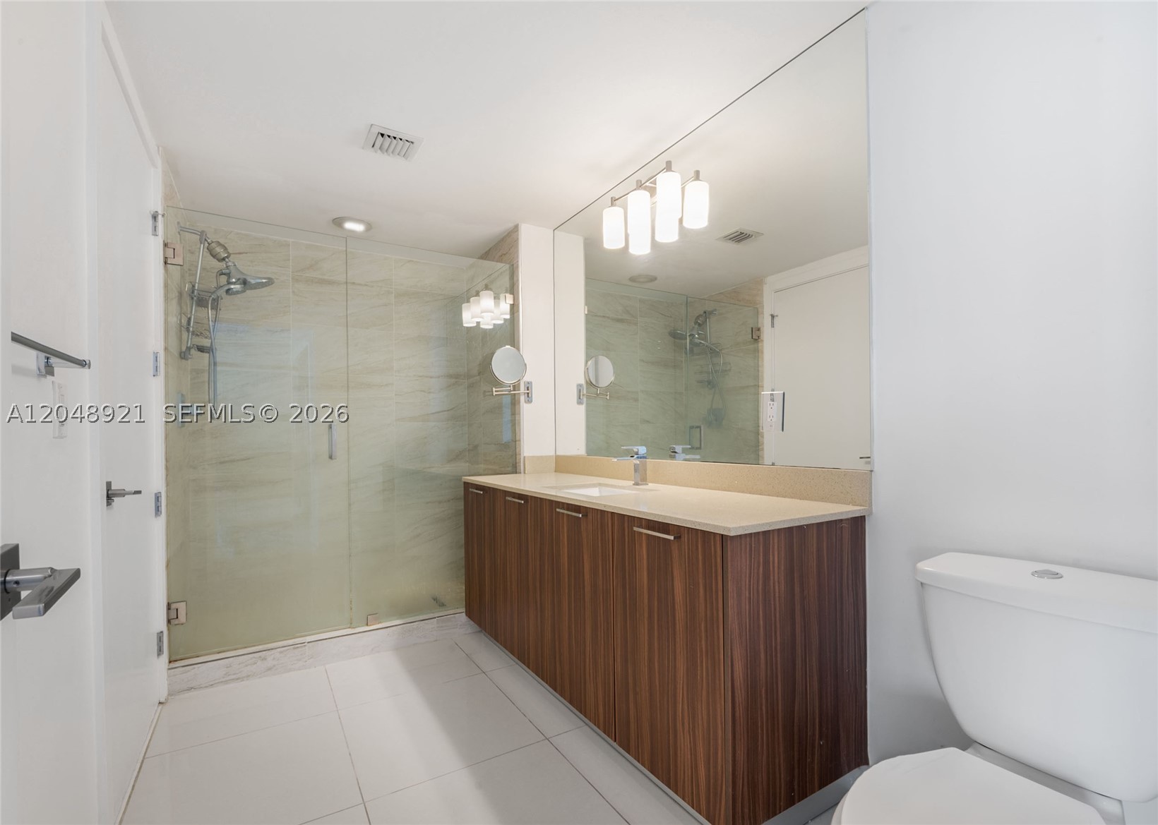 5252 PASEO CONDO - Residential