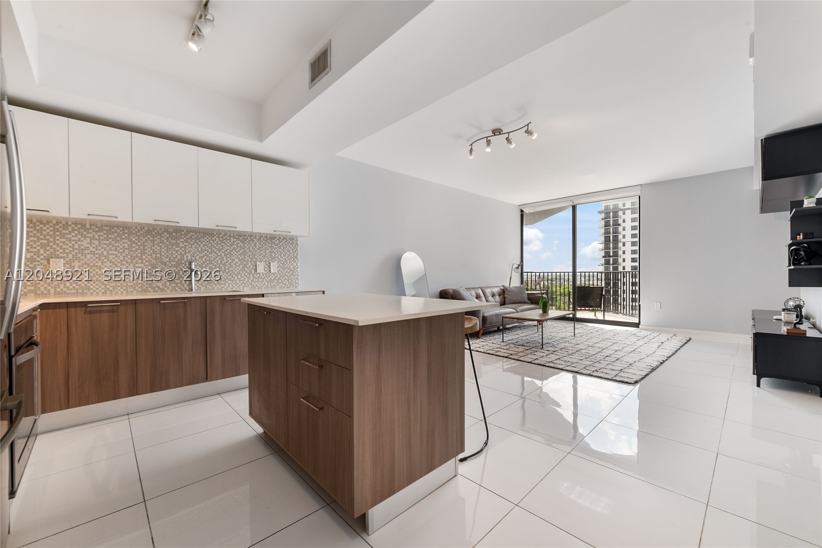 5252 PASEO CONDO - Residential