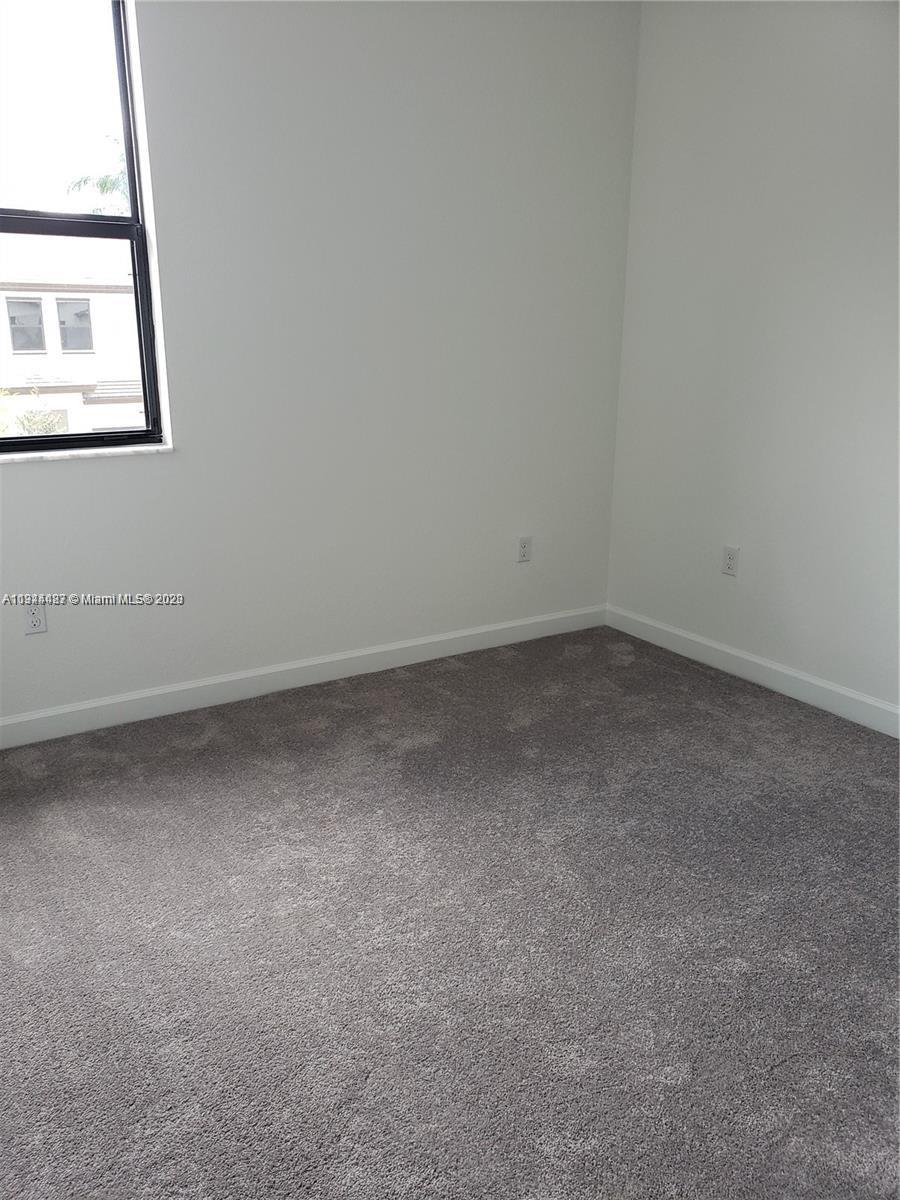 STELLAR PEMBROKE PINES - Residential