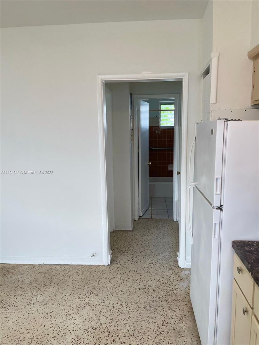 CITY OF MIAMI SOUTH - Residential Lease