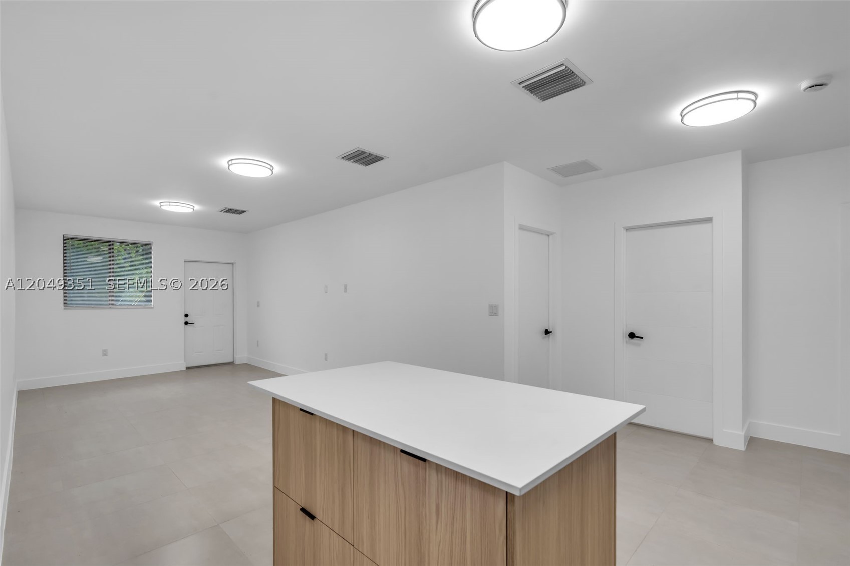 ORANGE RIDGE - Residential Lease