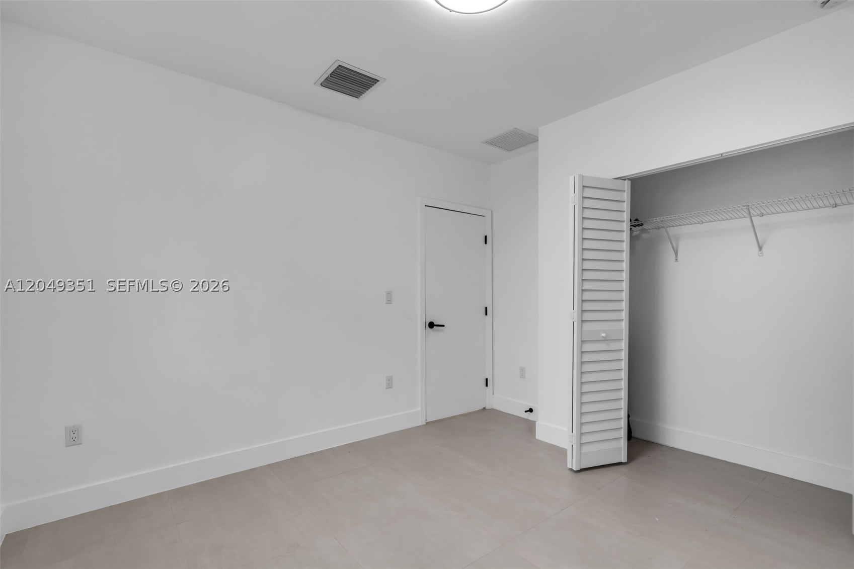 ORANGE RIDGE - Residential Lease