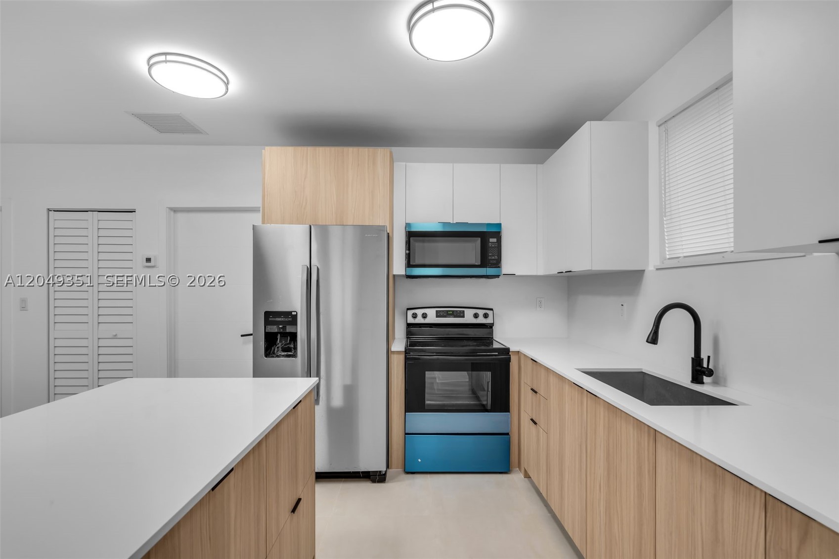 ORANGE RIDGE - Residential Lease