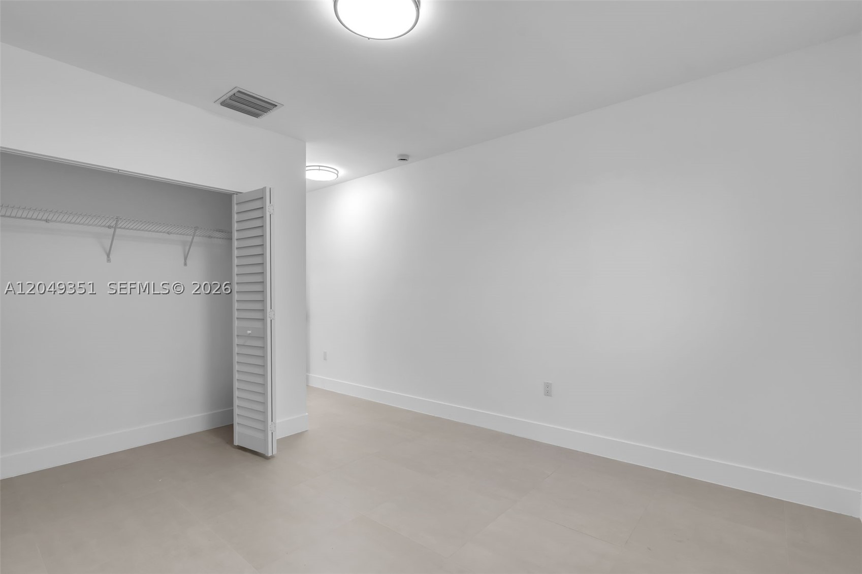 ORANGE RIDGE - Residential Lease
