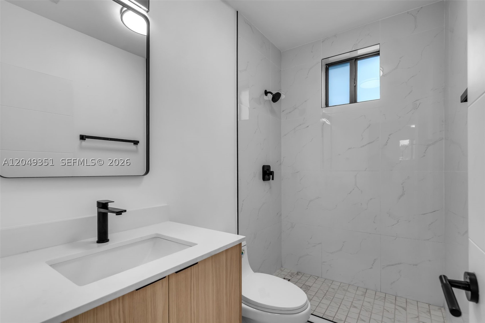 ORANGE RIDGE - Residential Lease