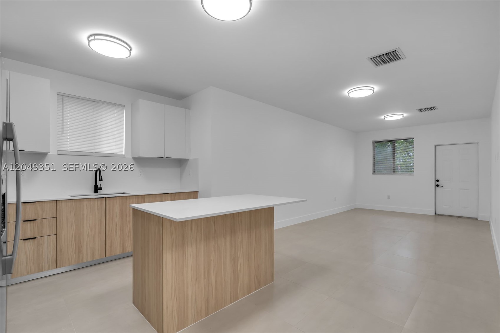 ORANGE RIDGE - Residential Lease