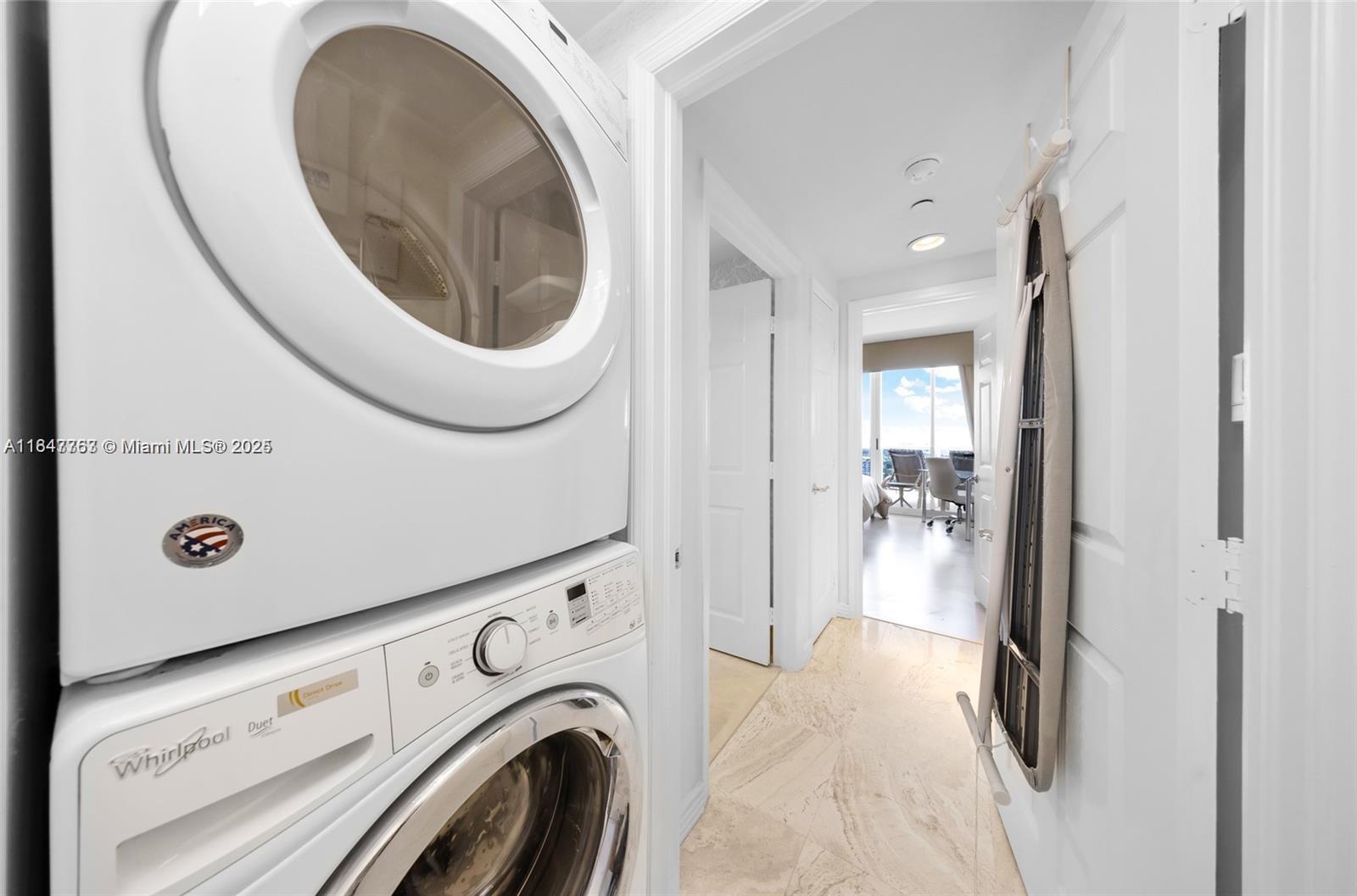 LHERMITAGE II CONDOMINIUM - Residential Lease