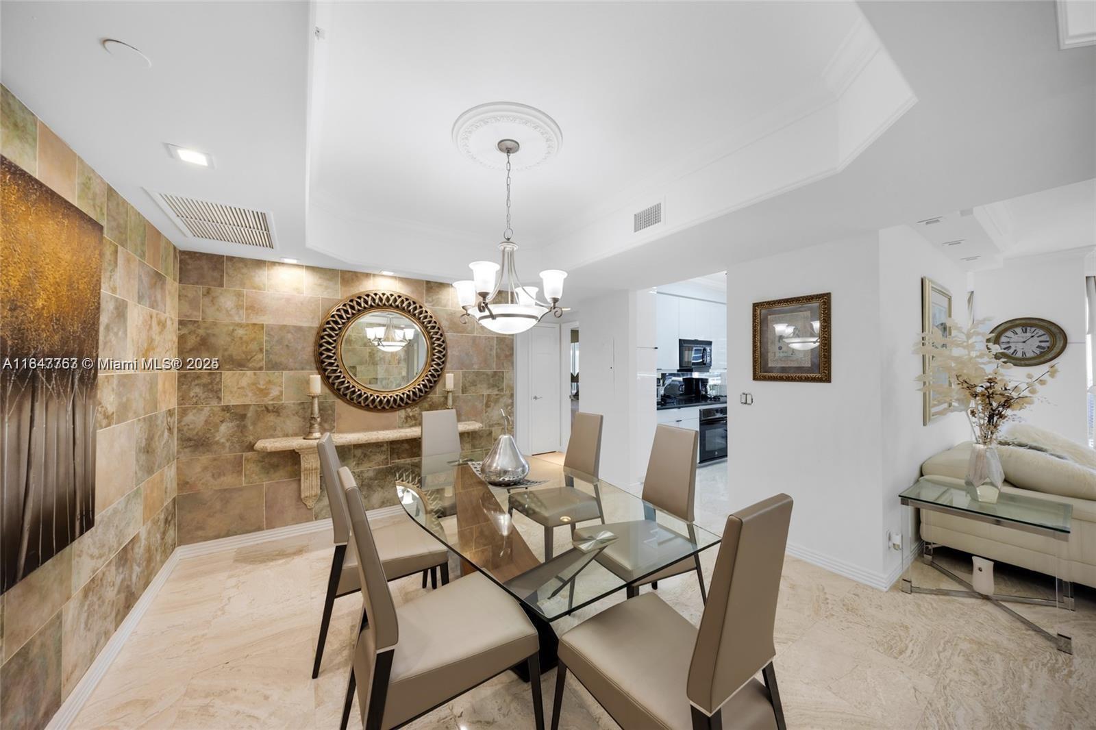 LHERMITAGE II CONDOMINIUM - Residential Lease