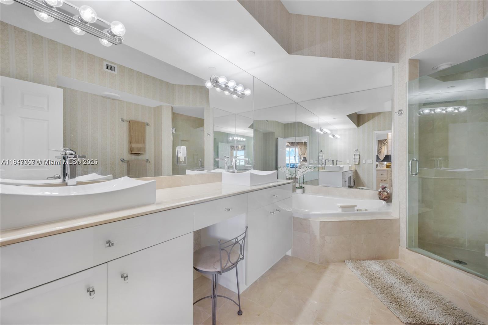 LHERMITAGE II CONDOMINIUM - Residential Lease