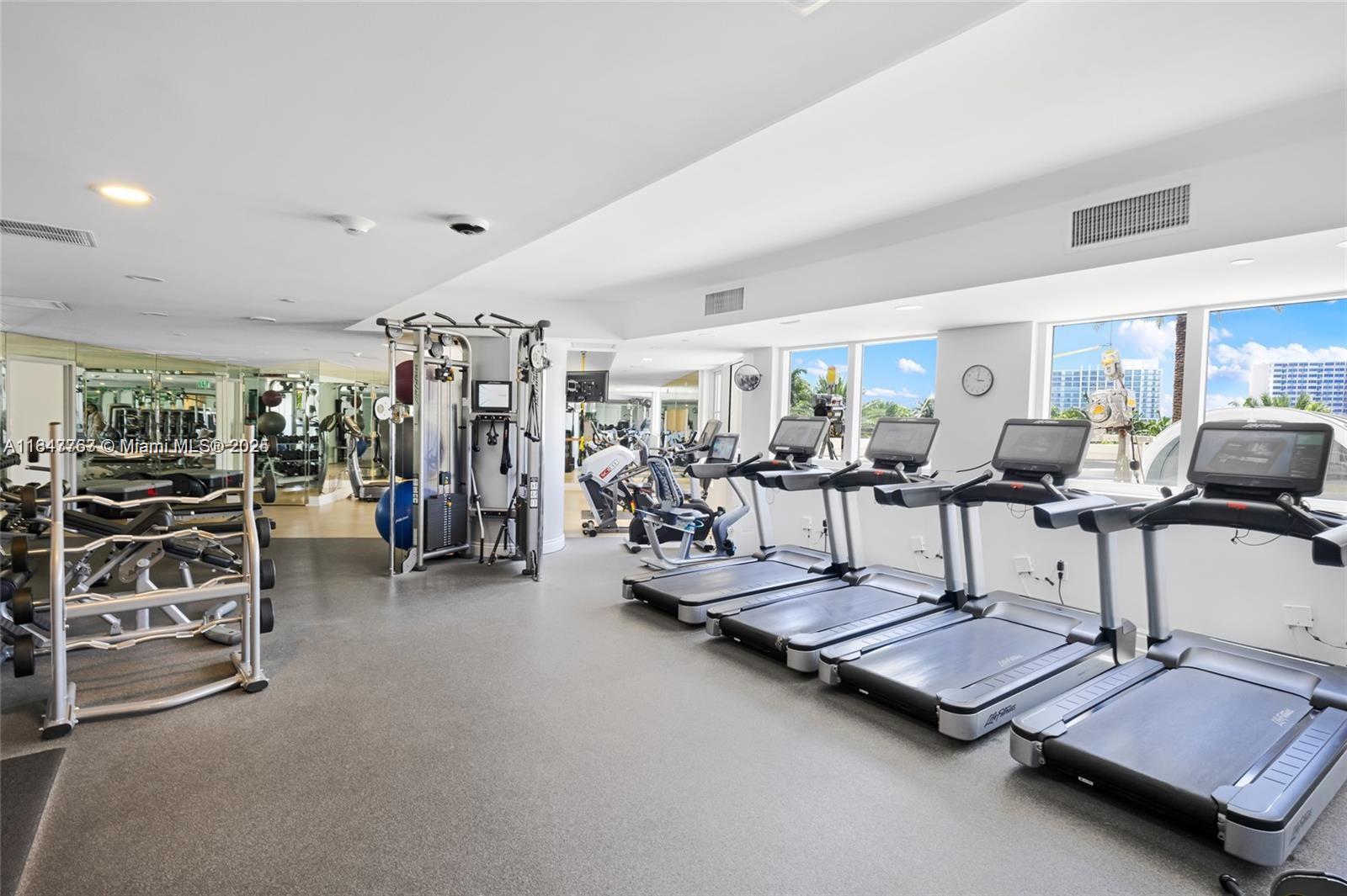 LHERMITAGE II CONDOMINIUM - Residential Lease