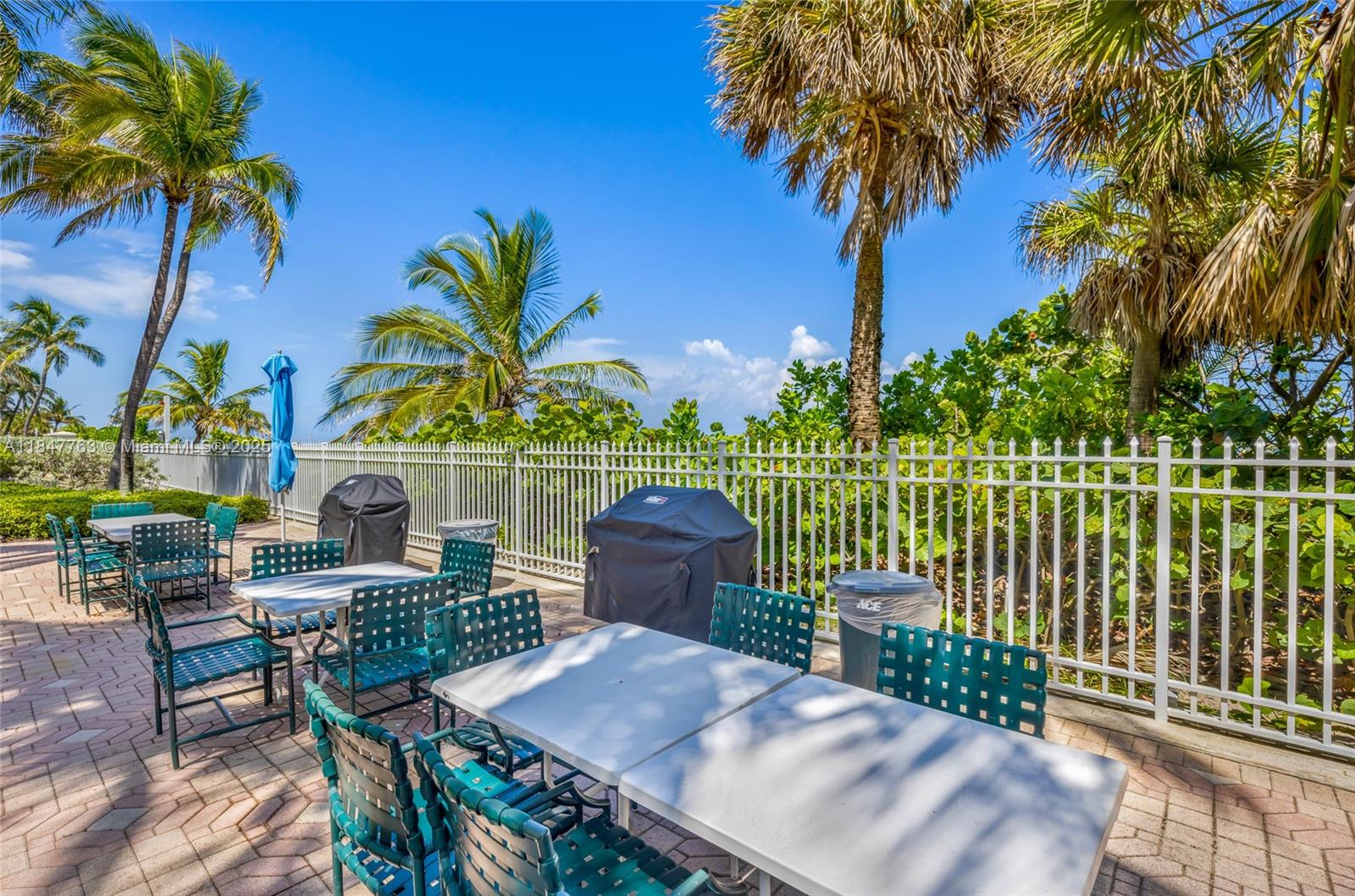 LHERMITAGE II CONDOMINIUM - Residential Lease