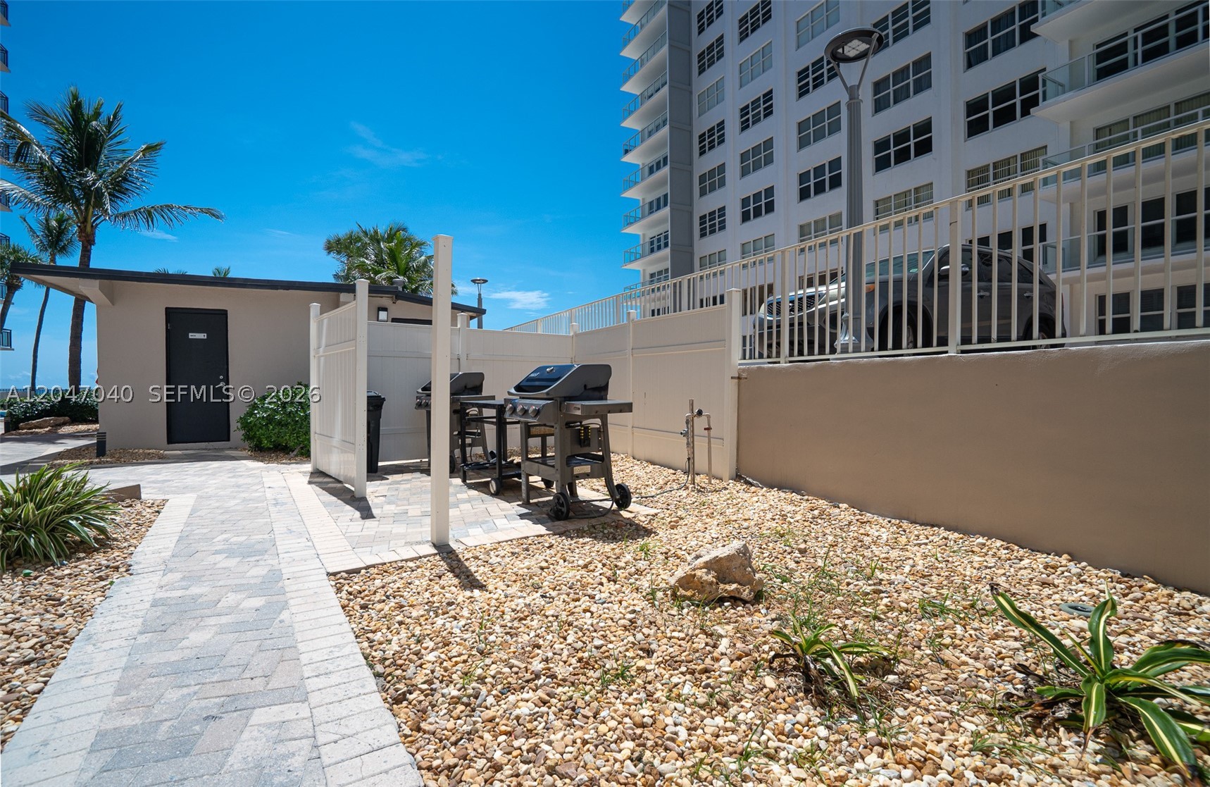 GALT OCEAN CLUB CONDO - Residential