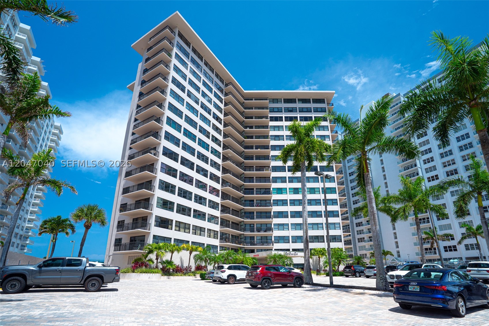GALT OCEAN CLUB CONDO - Residential