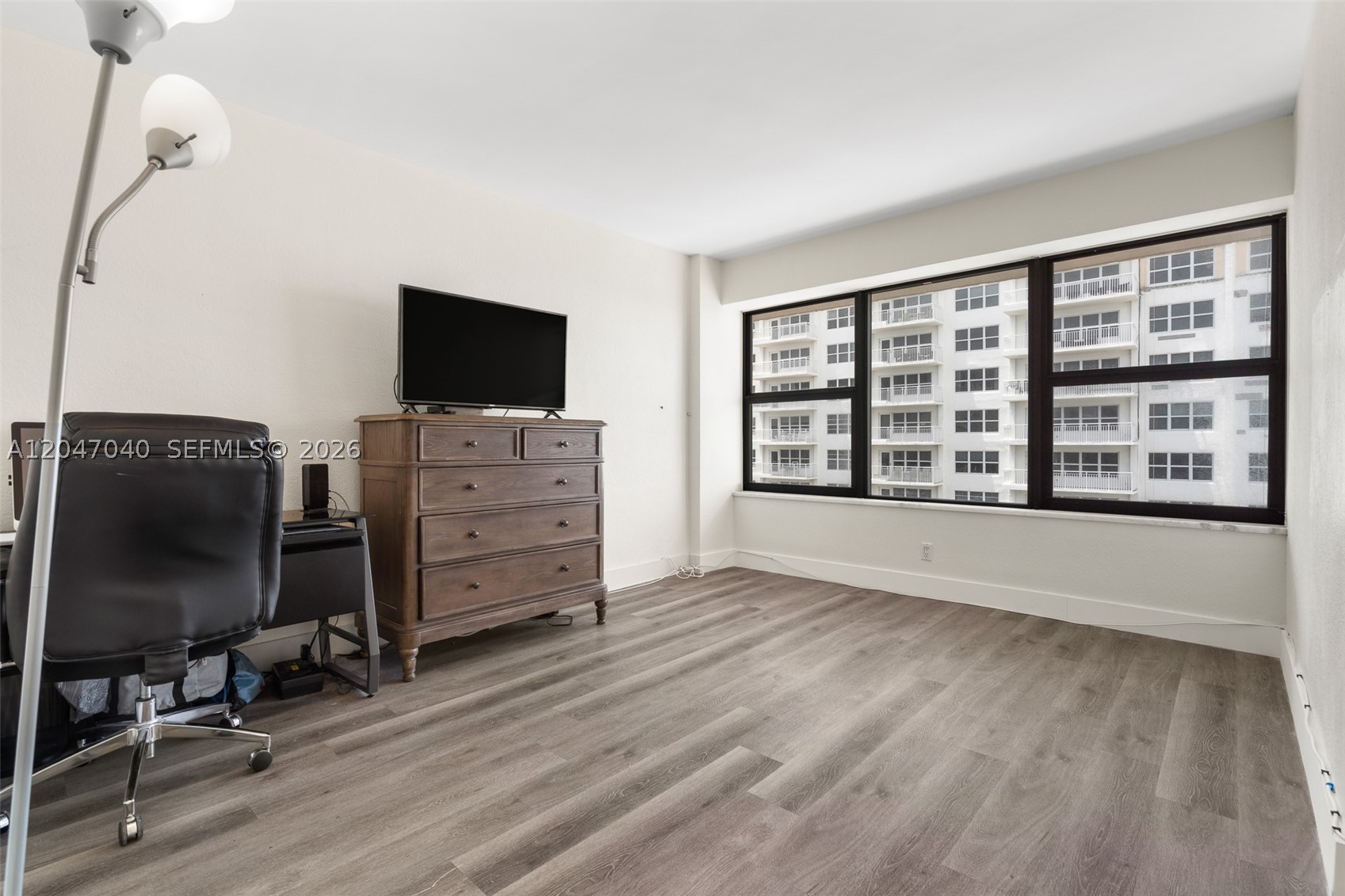 GALT OCEAN CLUB CONDO - Residential