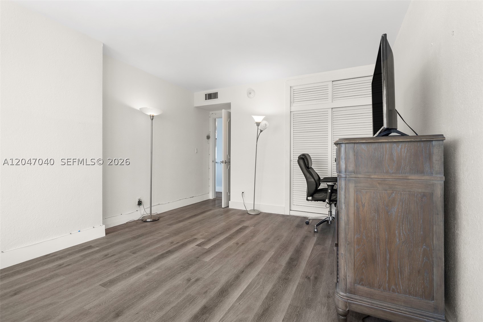 GALT OCEAN CLUB CONDO - Residential