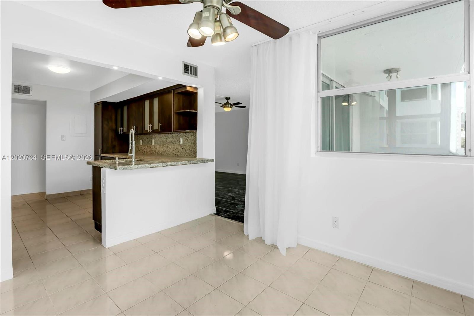 REEF EAST CONDO - Residential