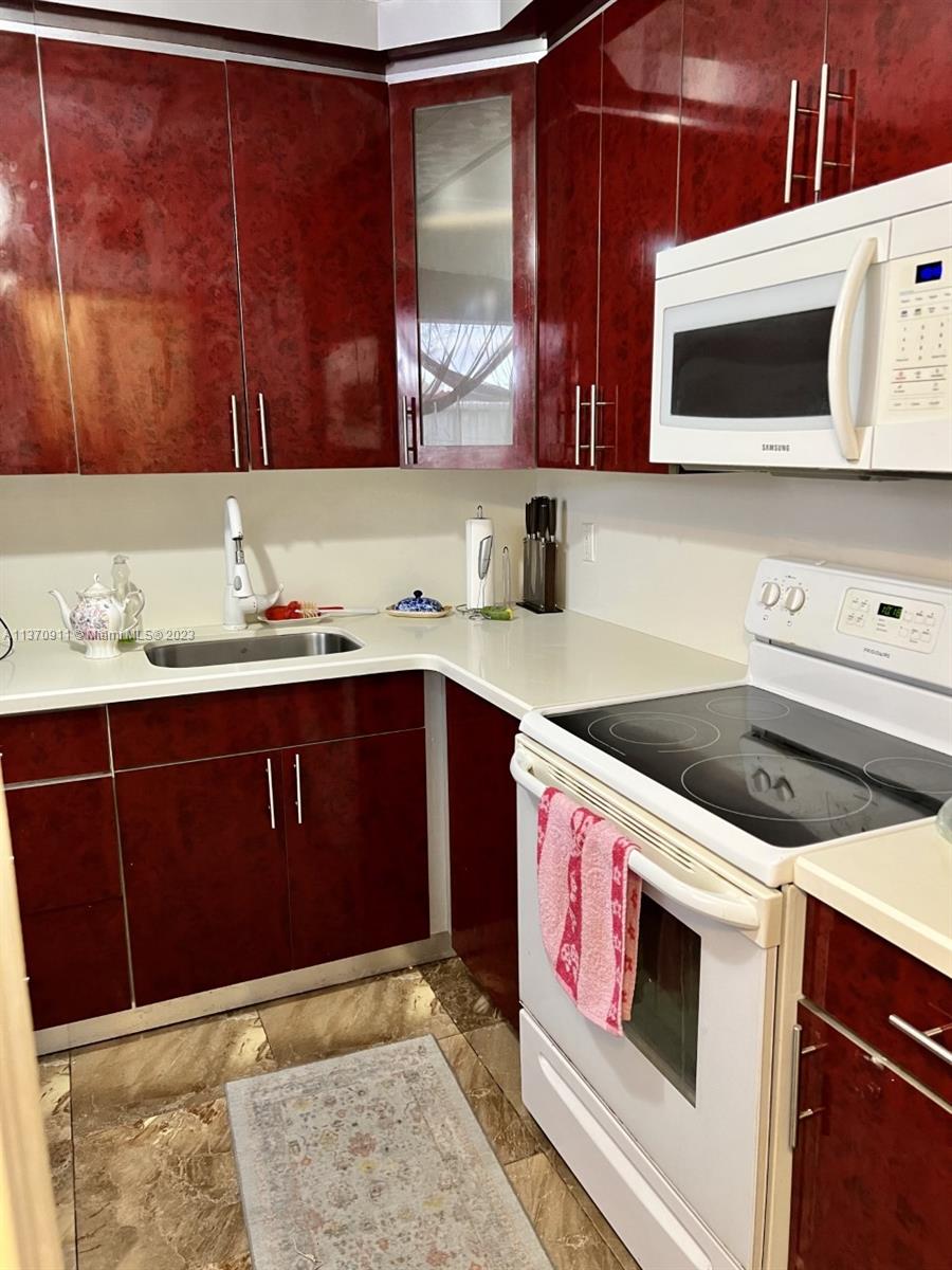 HOLIDAY SPRINGS VILLAGE 2 - Residential