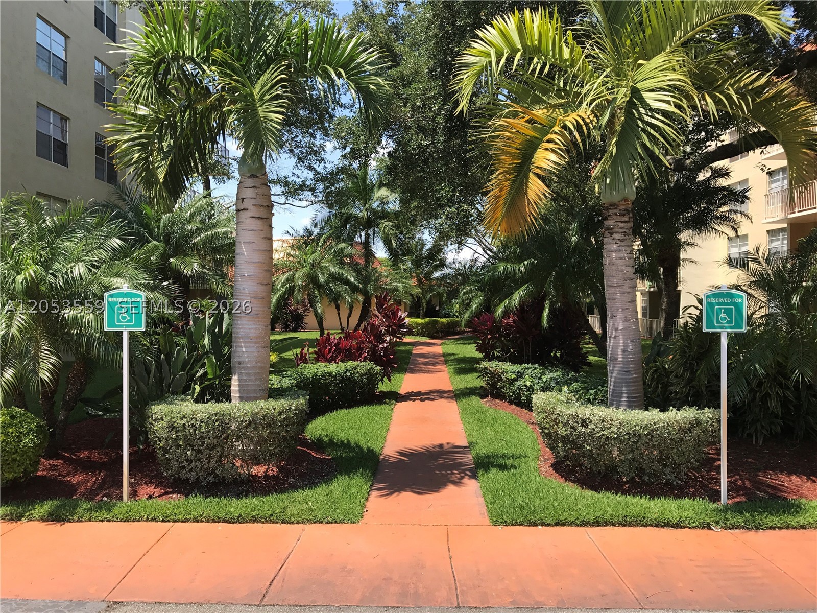 VILLAGE AT THE FALLS COND - Residential Lease