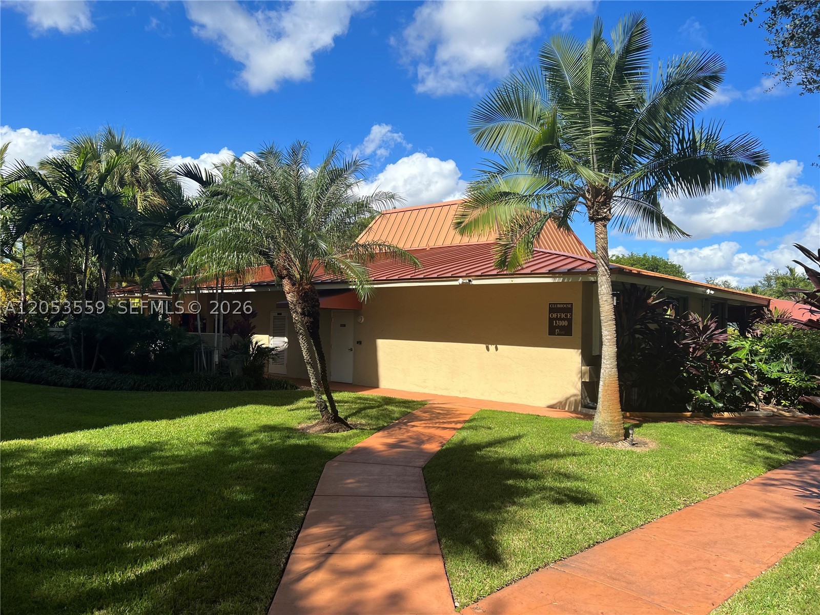 VILLAGE AT THE FALLS COND - Residential Lease