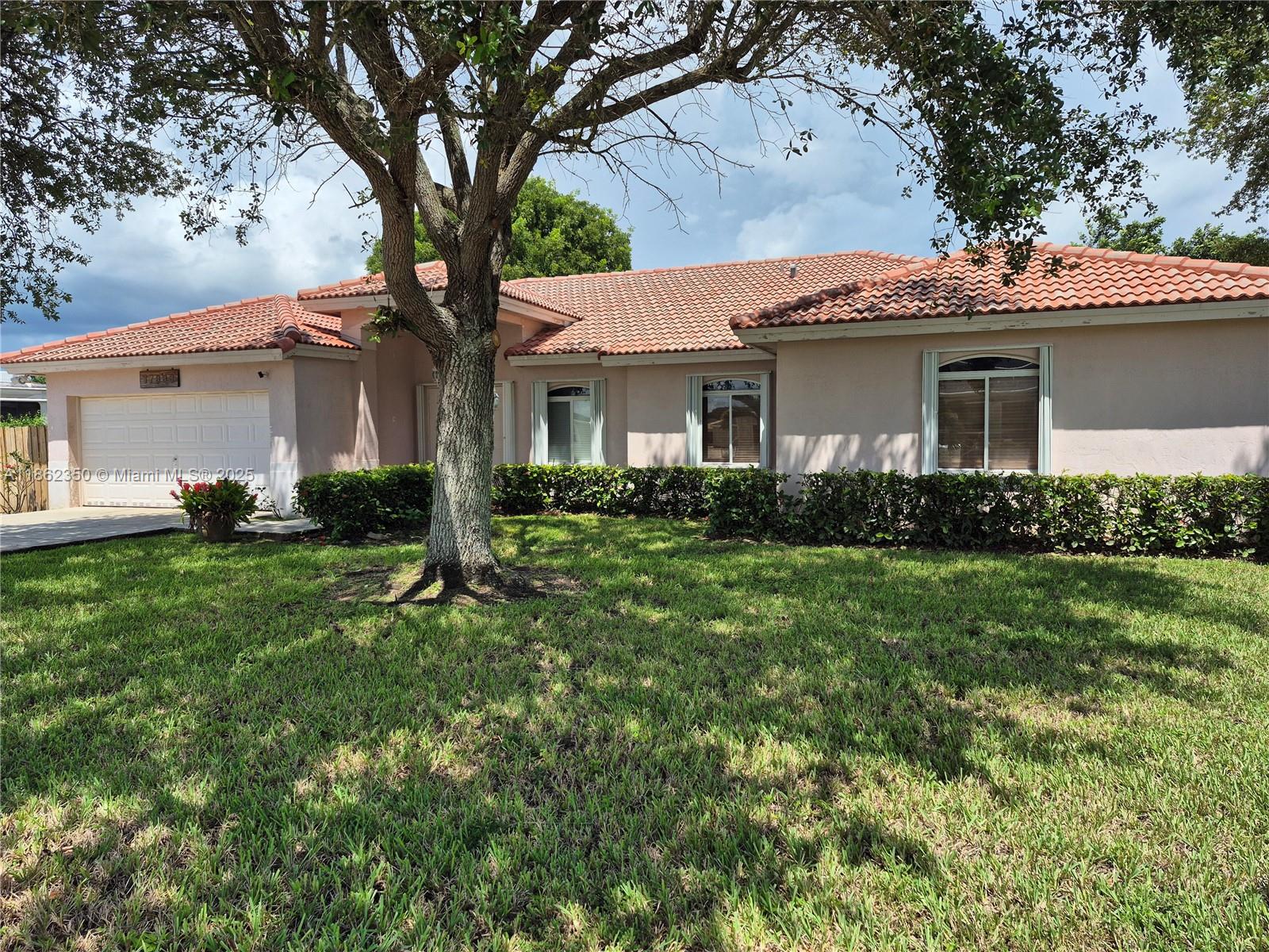 Desired area, well maintained open floor airy plan all rooms open to an outside view. Custom kitchen with Corian counter tops and large Country sink. Breakfast Nook that seats 8. Split floor plan, private master suite 16 x 14.5 with extra large walk in closet 11 x 14.10.  12 x 12 office that could be 5th bedroom  Corner fenced let with a 65 x 12 patio that included 32 x 12 covered, perfect for entertaining.  Brick paver motor home/boat pad 58 x 17, 20 x 20 garage, extra concrete front parking for at least 8 cars. Approx. Owner added additional SF when built 2655 SF under air per house measurements of 47.8 x 65