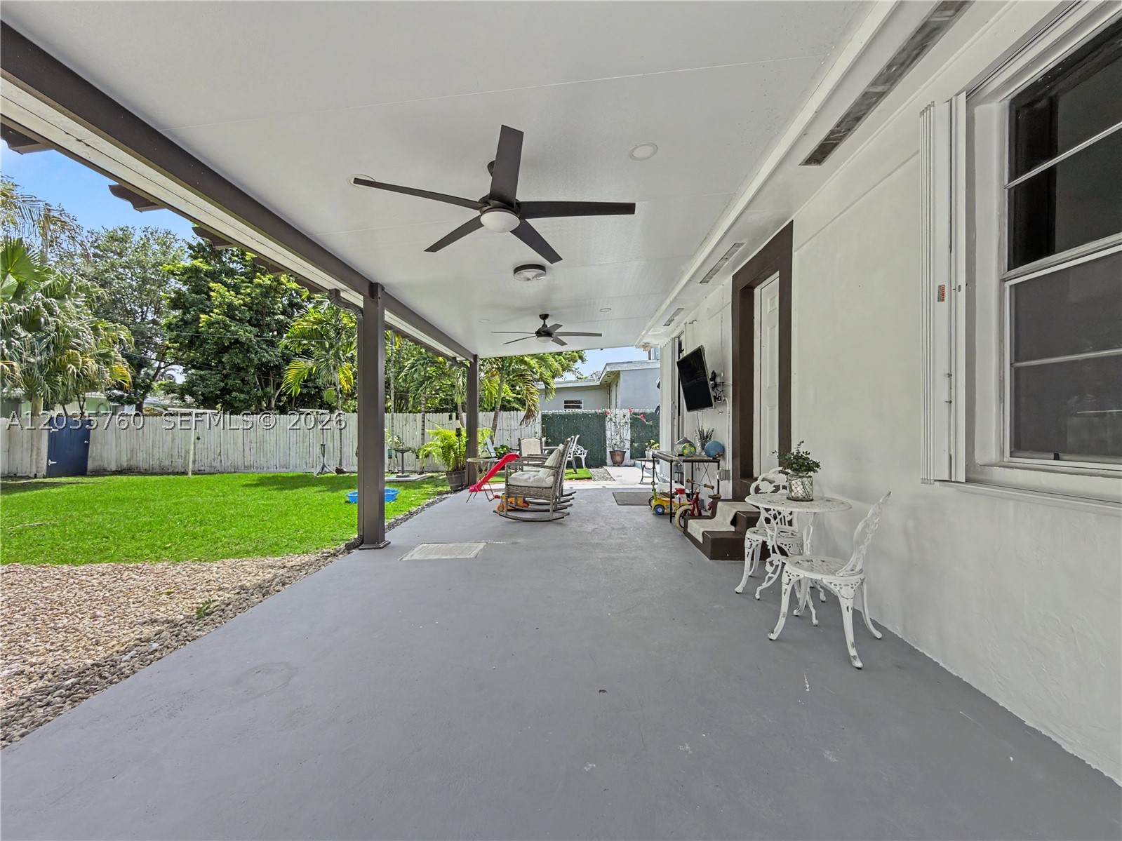 POINCIANNA MANOR SEC 2 - Residential
