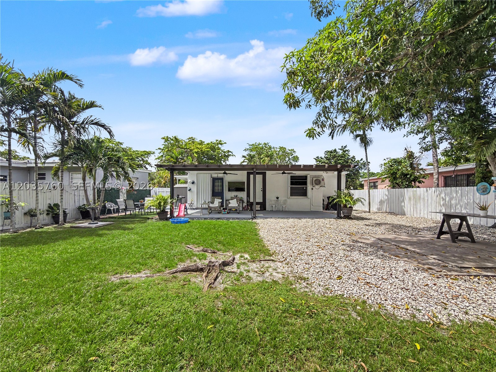 POINCIANNA MANOR SEC 2 - Residential