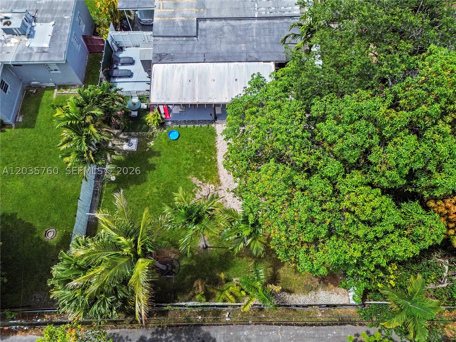 POINCIANNA MANOR SEC 2 - Residential