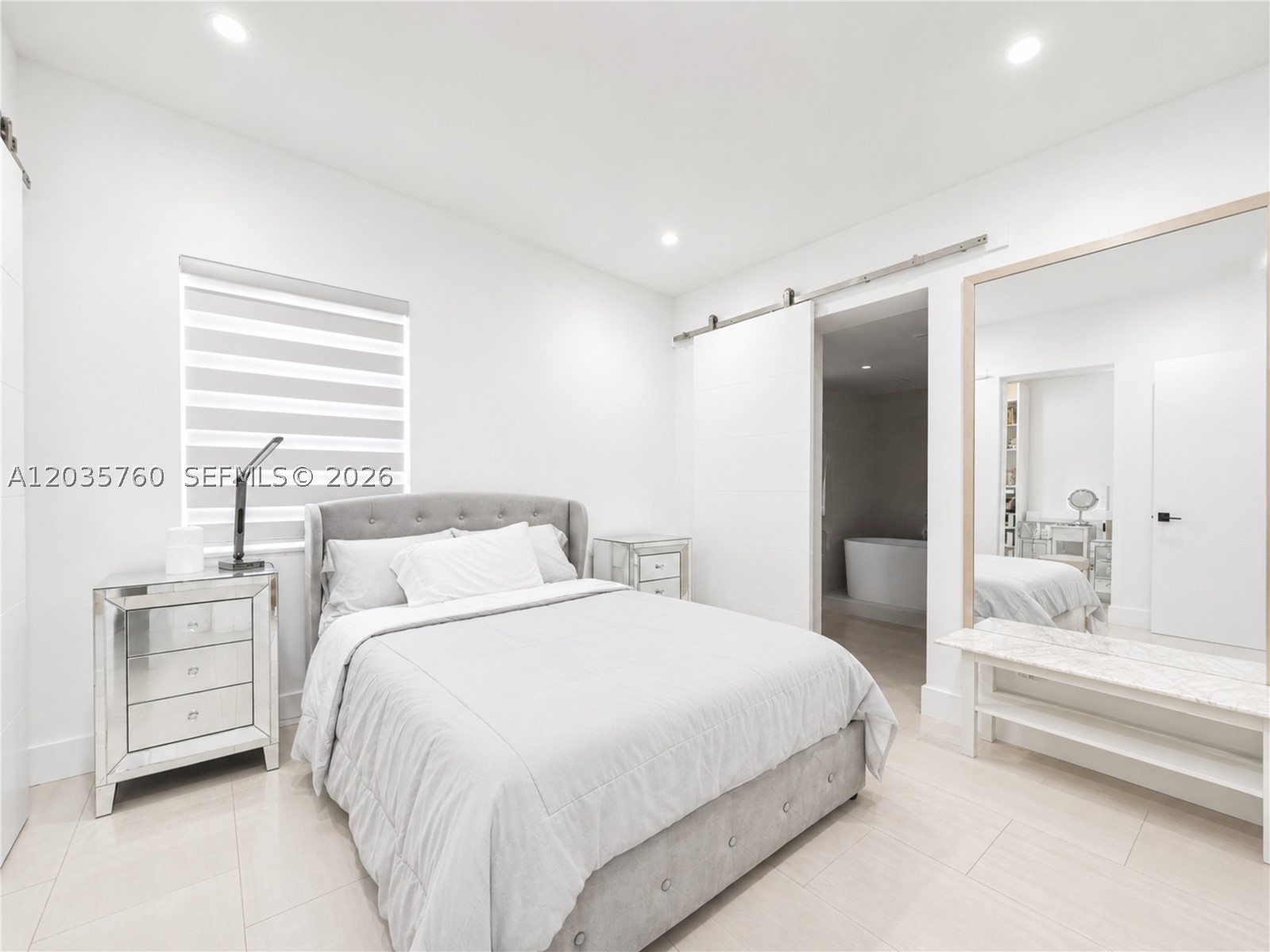 POINCIANNA MANOR SEC 2 - Residential